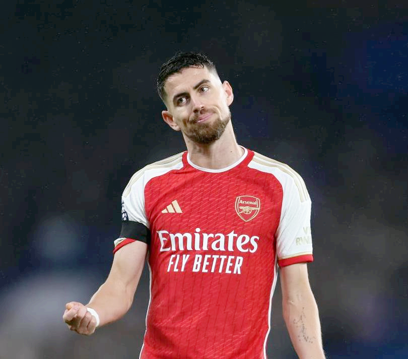 足总杯国际比赛日再迎强敌,利物浦再遭质疑,主帅态度——赛场秩序良好,身体对抗强度拉满的简单介绍 足总杯国际比赛日再迎强敌,利物浦再遭质疑,主帅态度——赛场秩序良好,身体对抗强度拉满的简单介绍